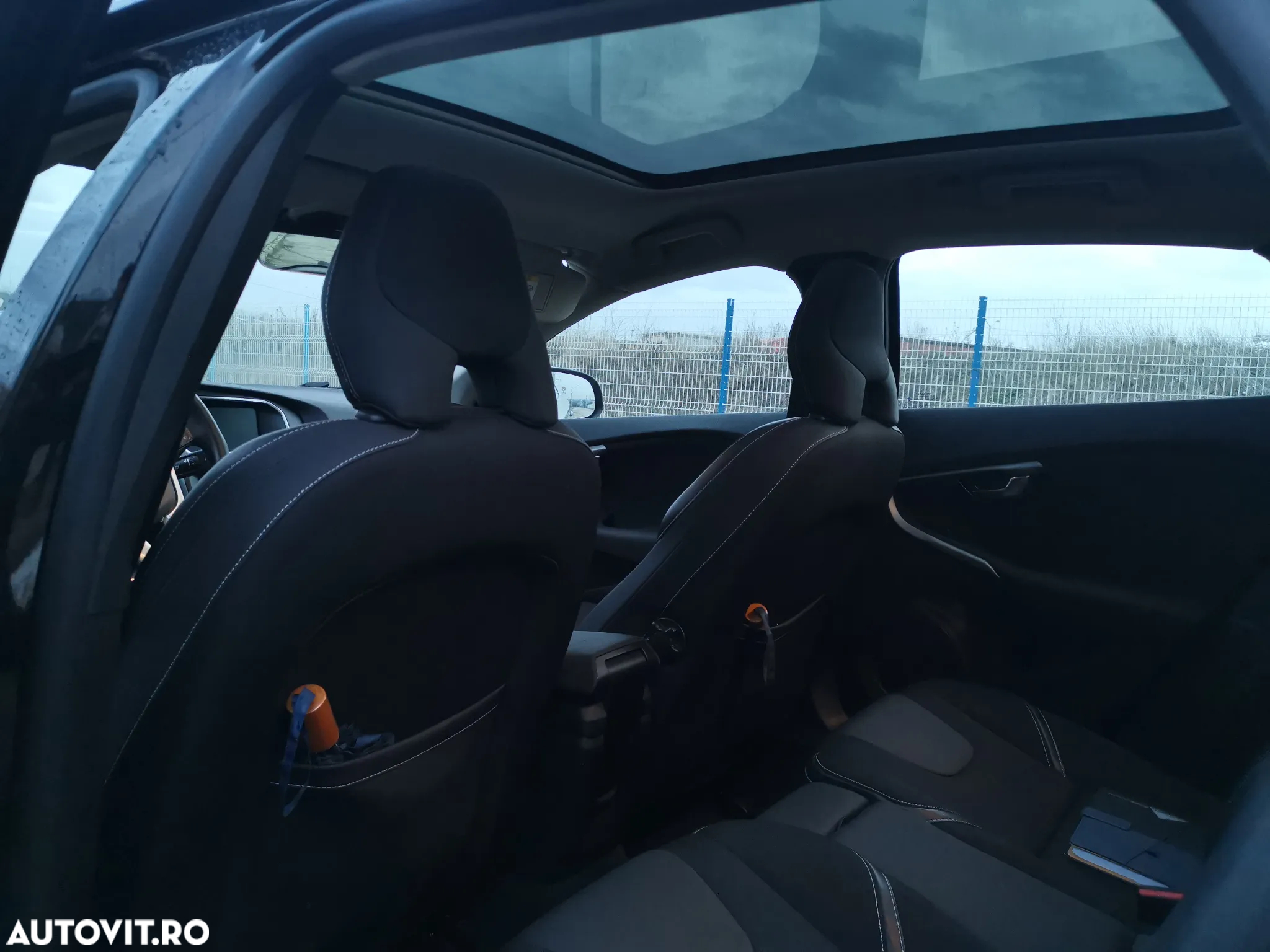 Volvo V40 D3 Aut. Momentum - 20