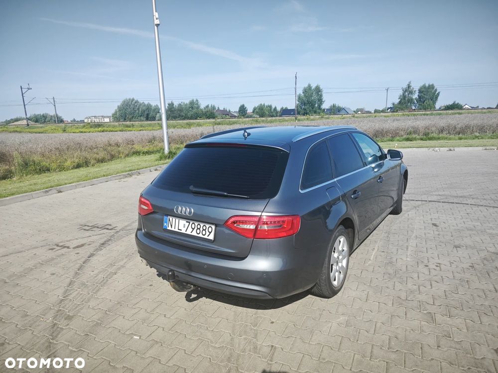 Audi A4 2.0 TDI Sport S tronic - 31