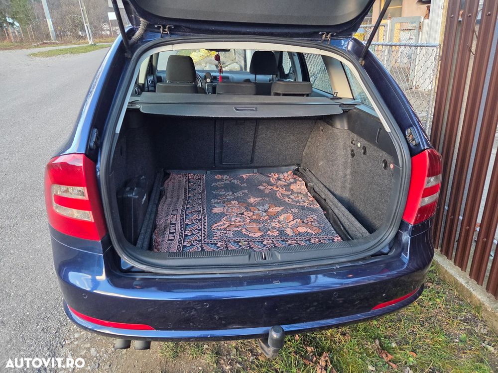 Skoda Octavia 2.0 TDI Elegance - 7