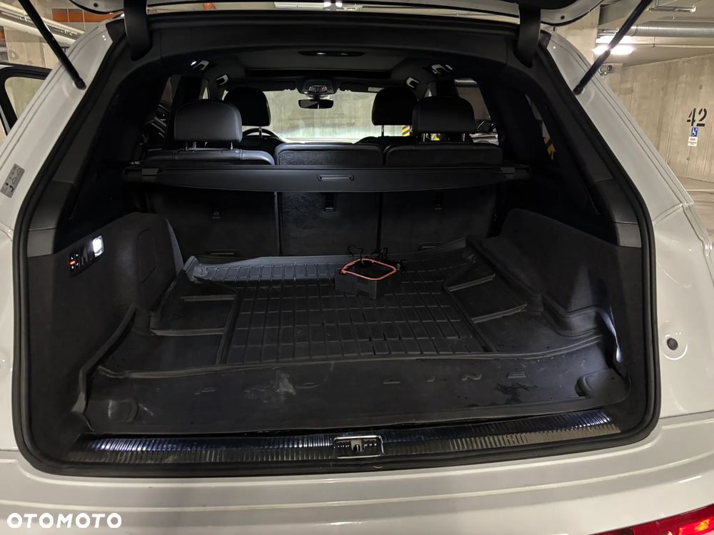Audi Q7 - 9
