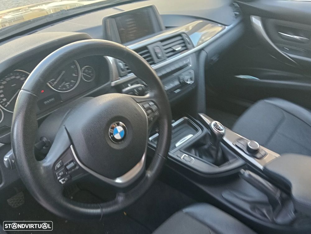 BMW 318 d xDrive Line Modern - 6