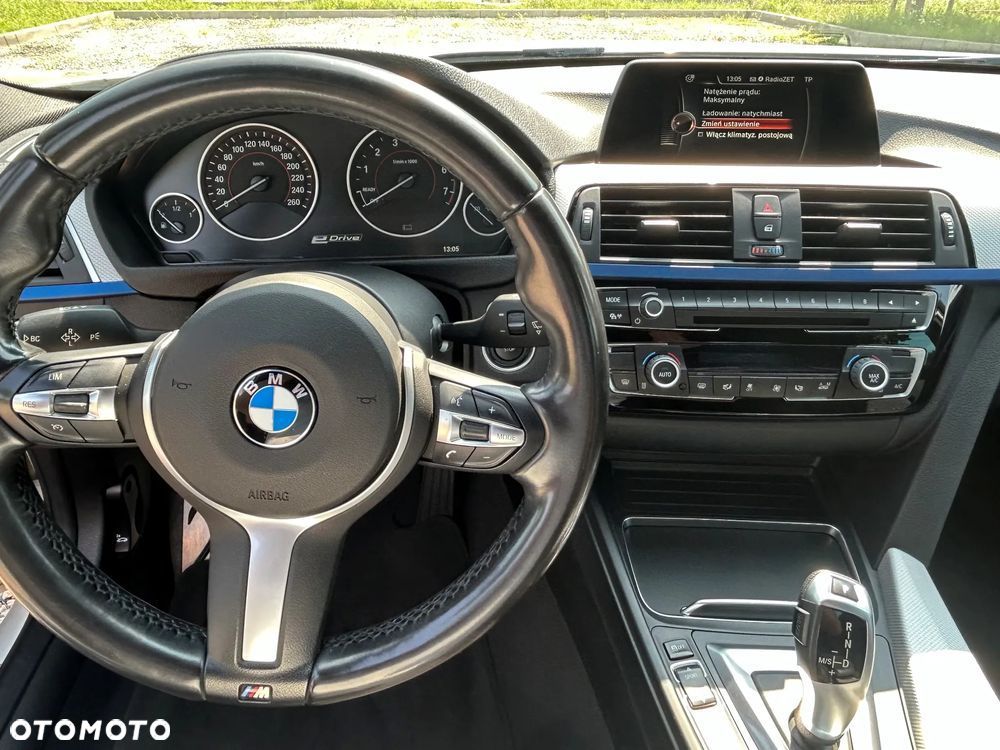 BMW Seria 3 330e iPerformance - 22