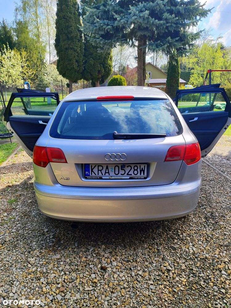 Audi A3 Sportback - 8