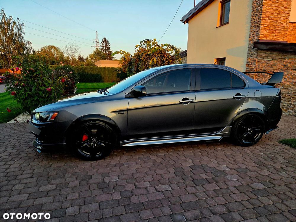 Mitsubishi Lancer - 11