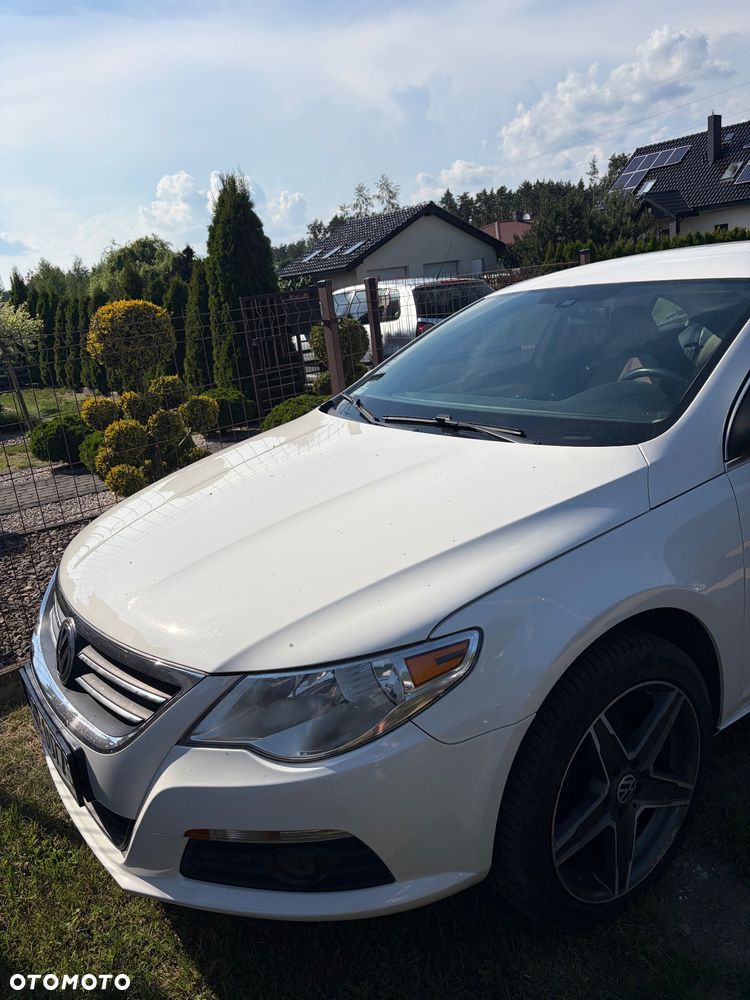Volkswagen Passat CC 2.0 TSI DSG - 1