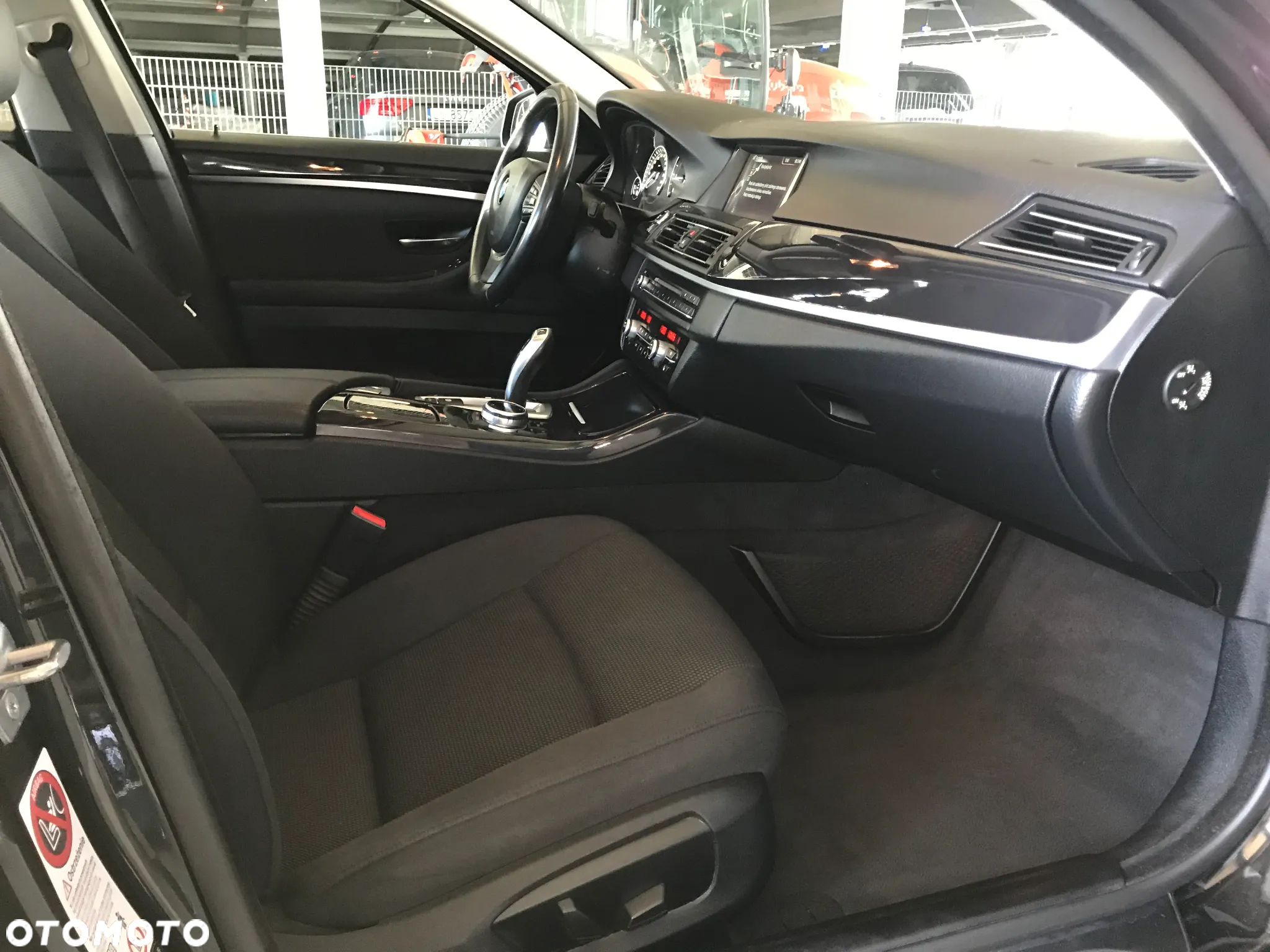 BMW Seria 5 520d - 20