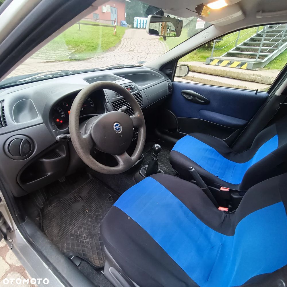 Fiat Punto 1.2 8V Active - 6