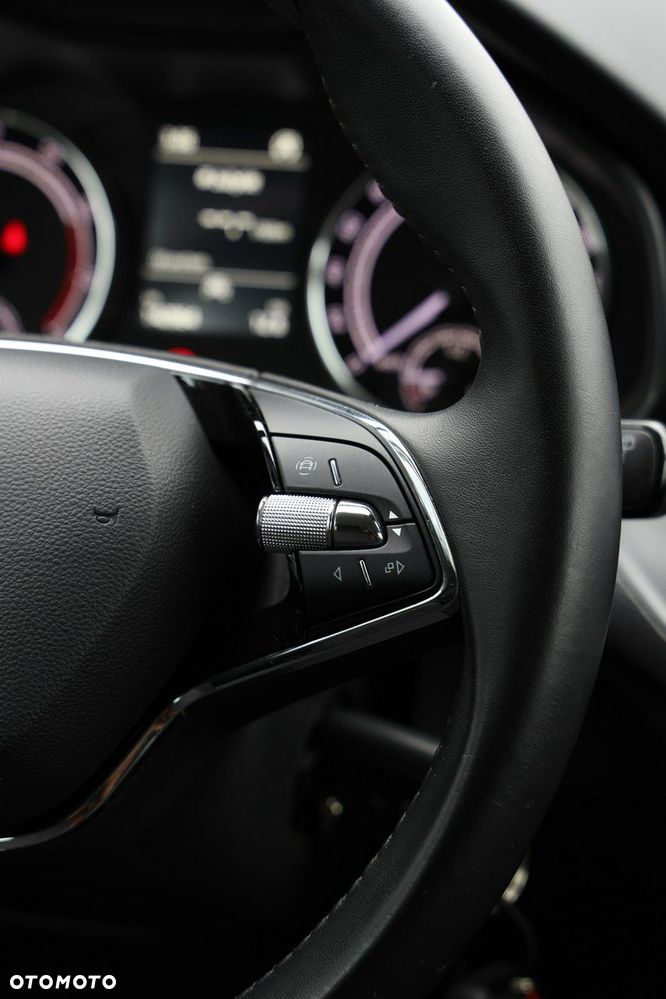 Skoda Scala 1.0 TSI Ambition - 38