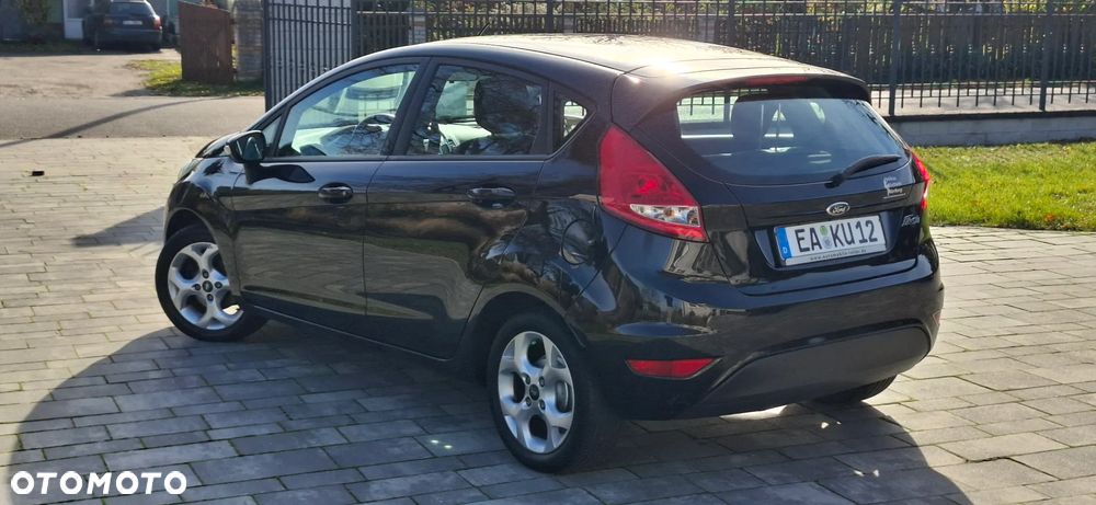 Ford Fiesta 1.25 Champions Edition - 6