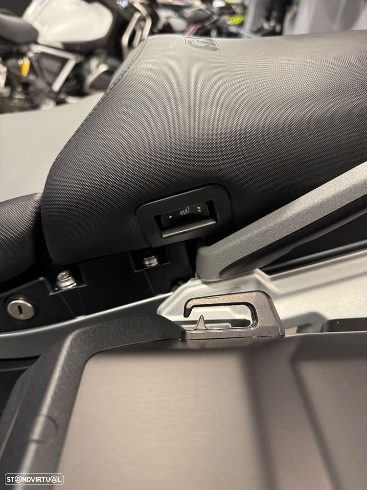 BMW R 1300 GS Adventure Karakorum - 15