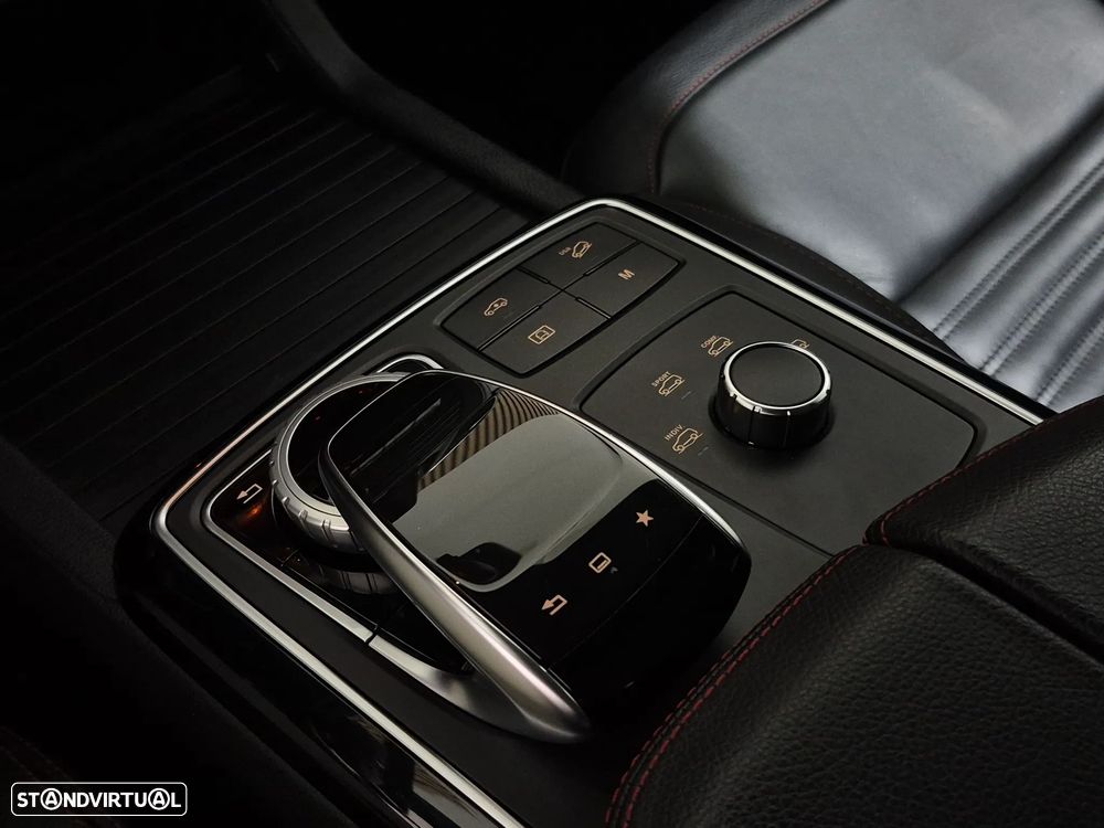 Mercedes-Benz GLE 350 d 4Matic 9G-TRONIC AMG Line - 35