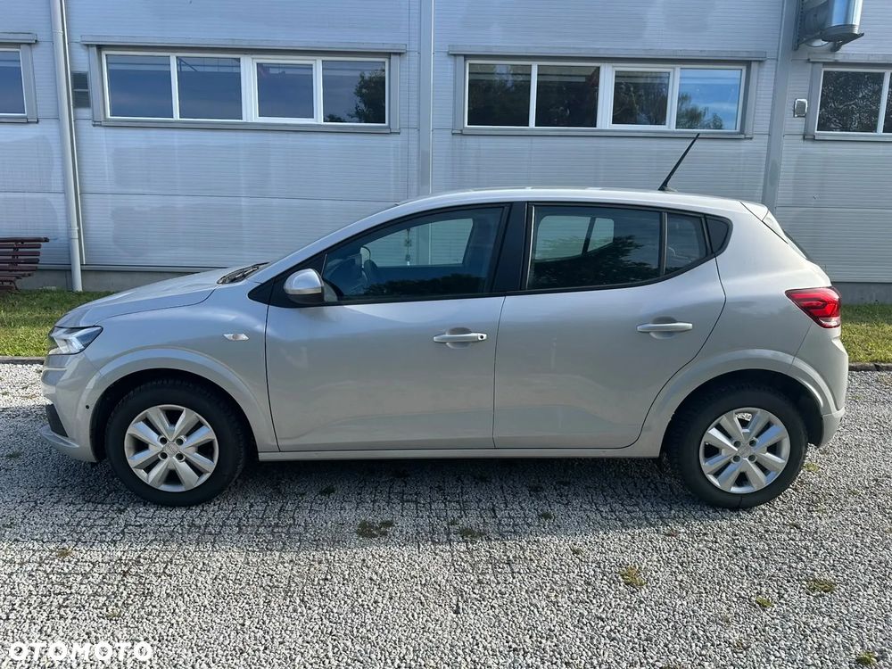 Dacia Sandero - 6