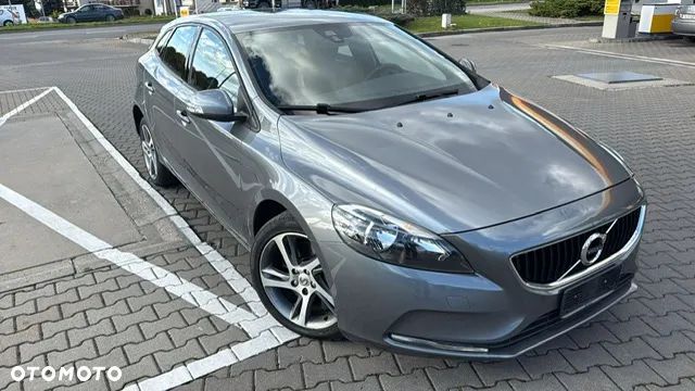 Volvo V40 D2 Drive-E Kinetic - 2