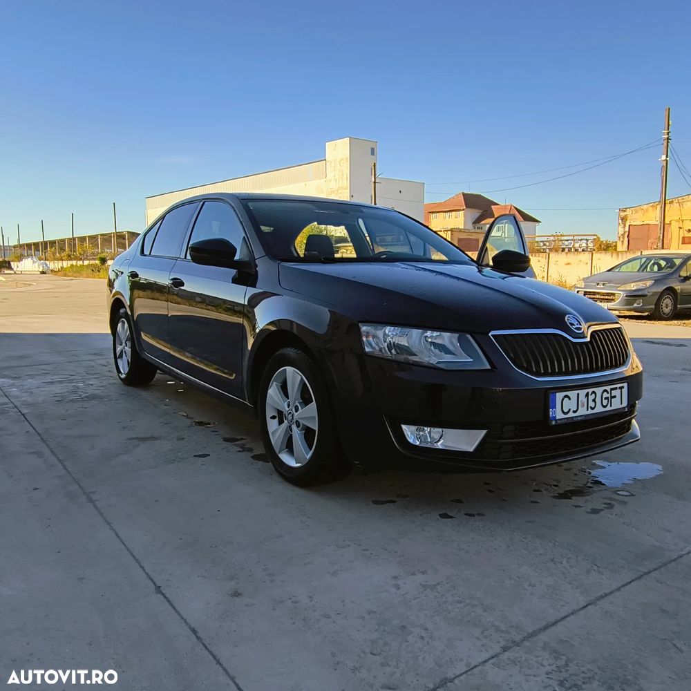 Skoda Octavia 1.6 TDI Greenline - 6
