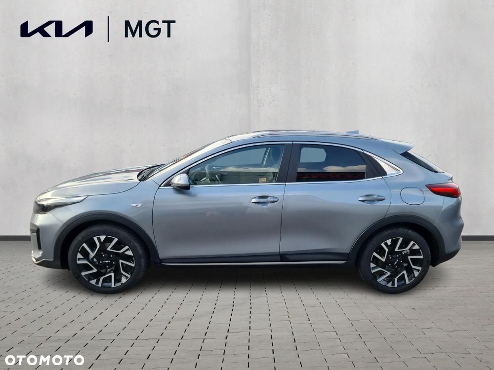 Kia XCeed 1.5 T-GDI M - 2