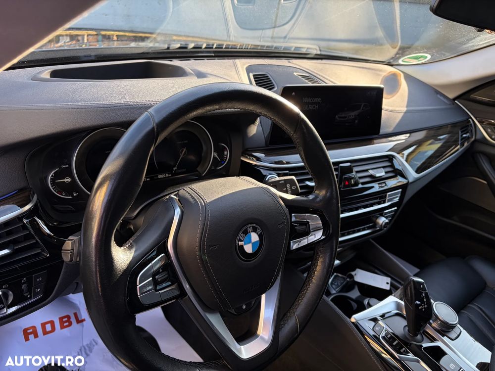 BMW Seria 5 520d xDrive Touring Aut. Luxury Line - 14