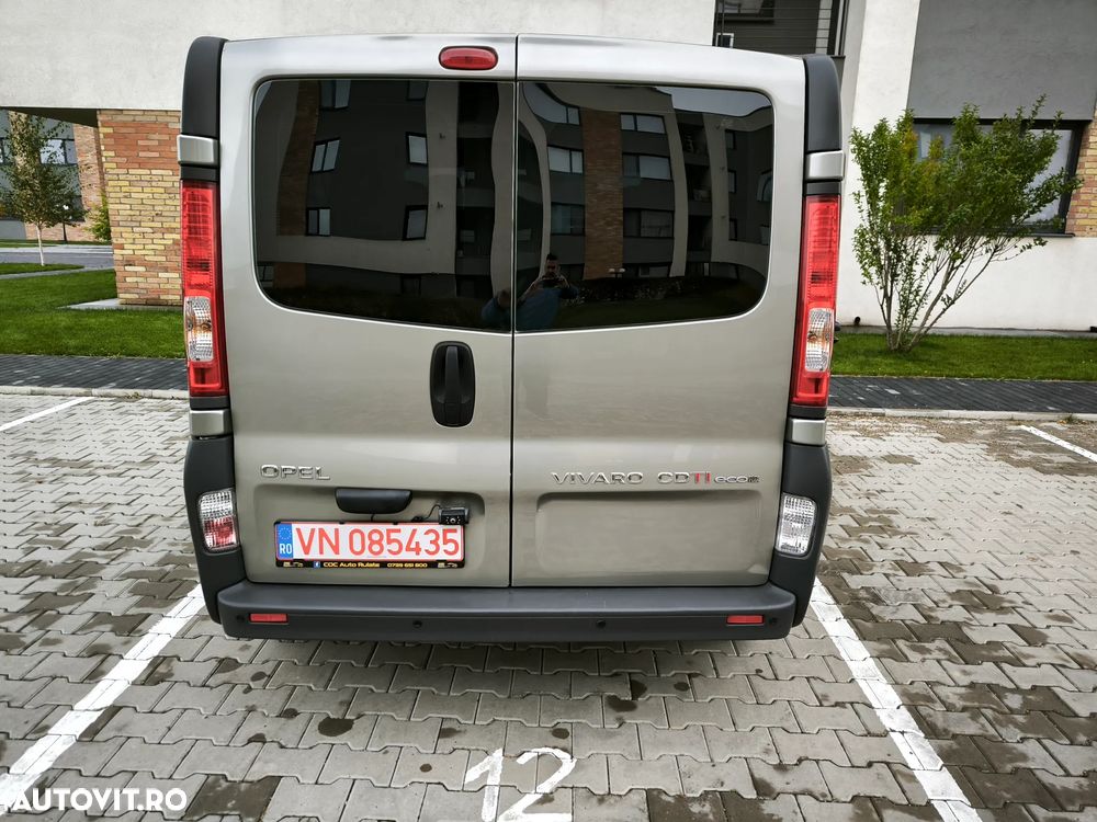 Opel Vivaro 2.0 CDTI L1H1 - 11