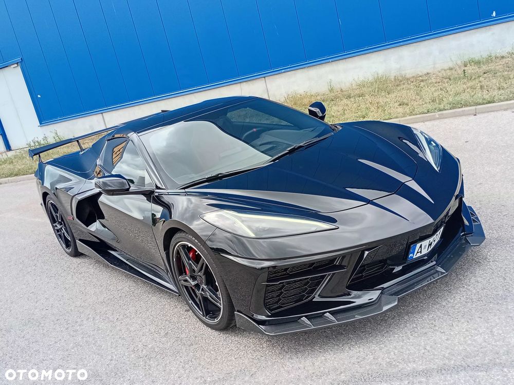 Chevrolet Corvette - 4