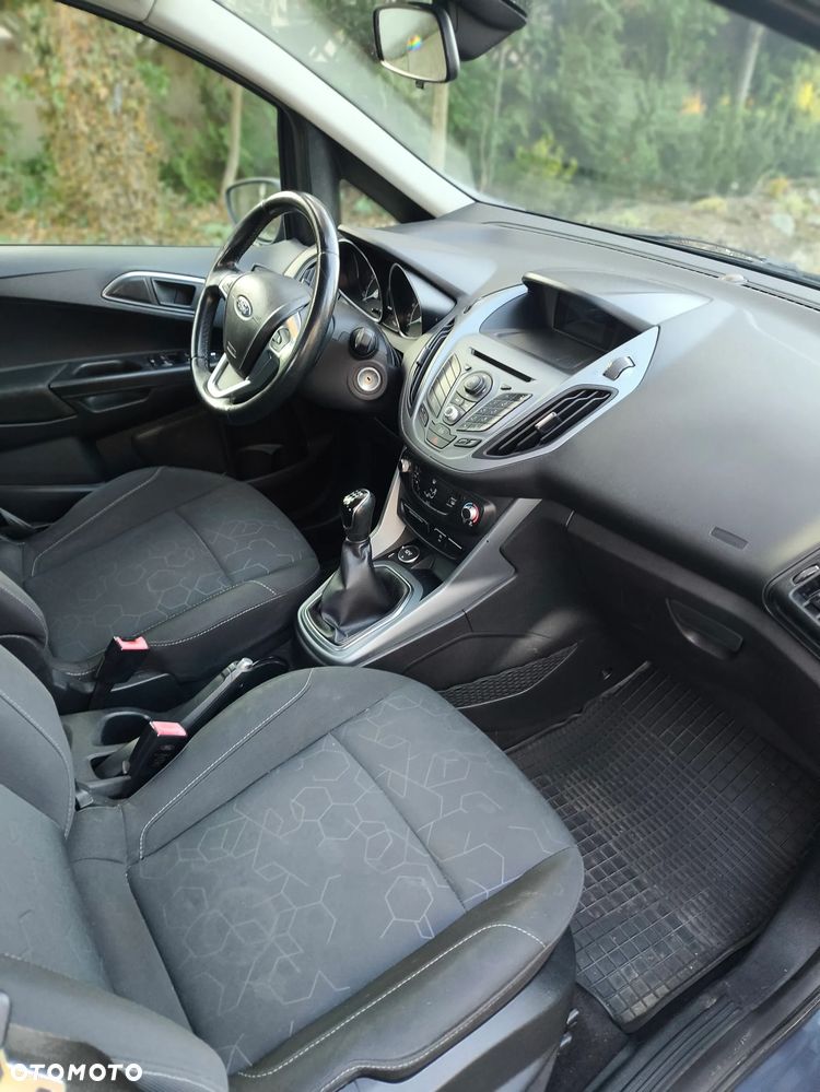 Ford B-MAX - 11