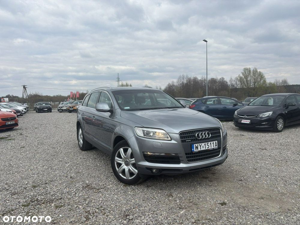 Audi Q7 - 3