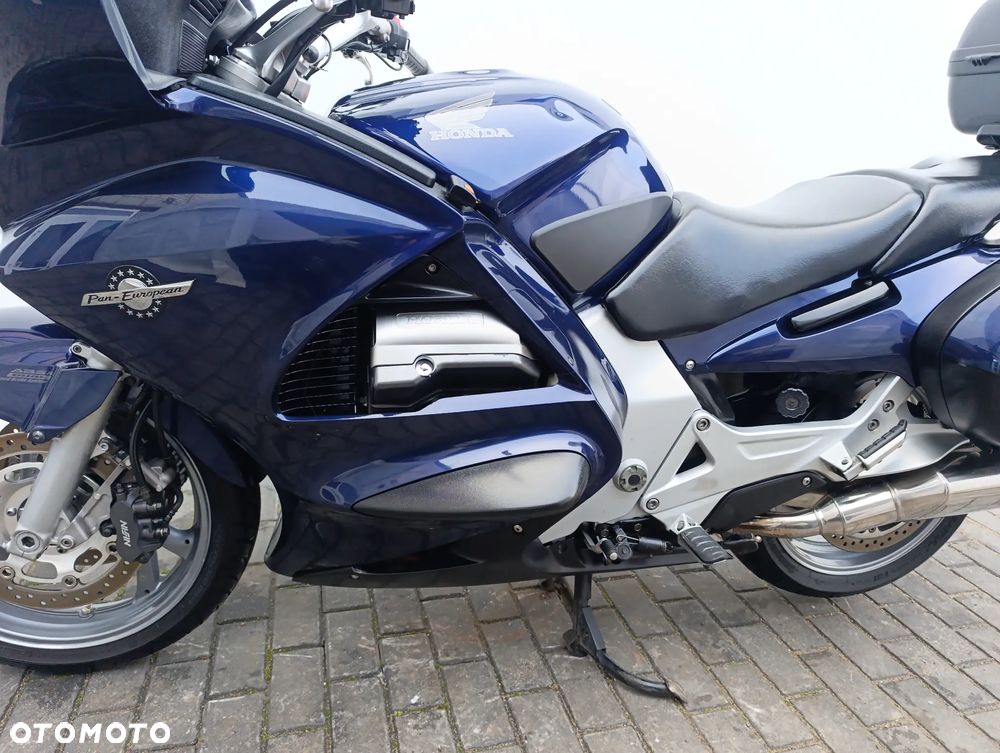 Honda ST - 12