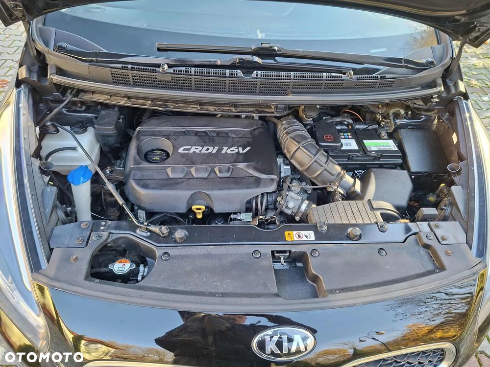 Kia Carens Diesel Spirit - 17