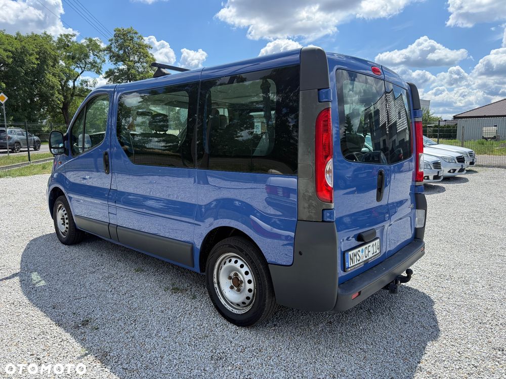 Opel Vivaro - 26