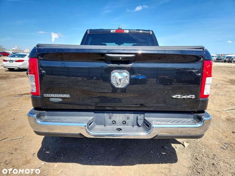 RAM 1500 - 7
