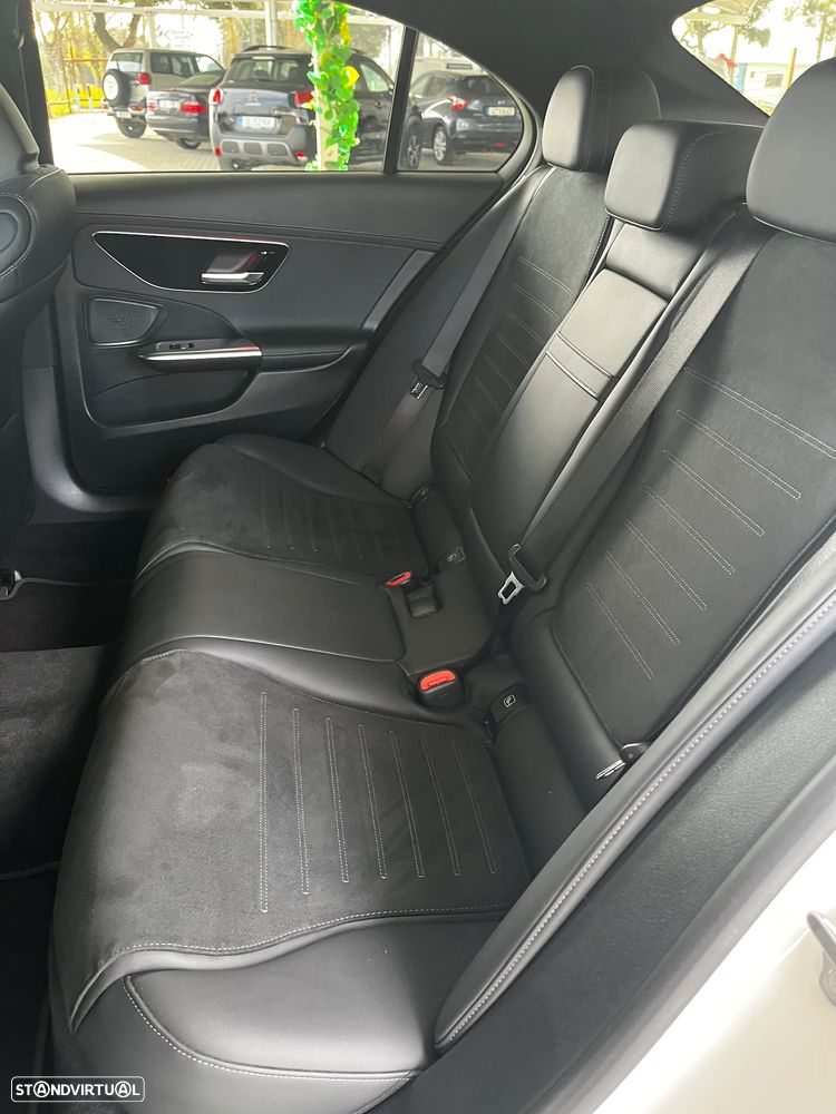 Mercedes-Benz C 300 de - 14