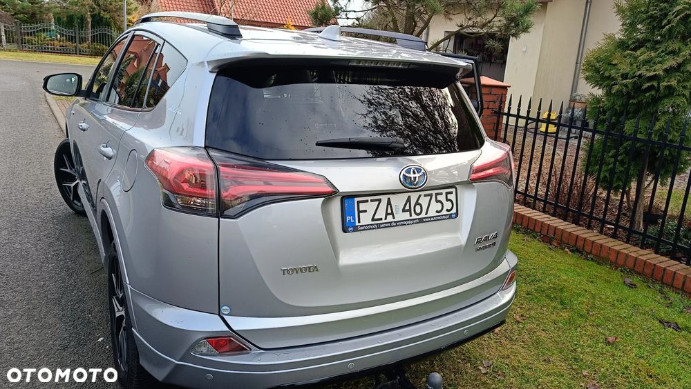 Toyota RAV4 Hybrid Selection 4x4 - 20