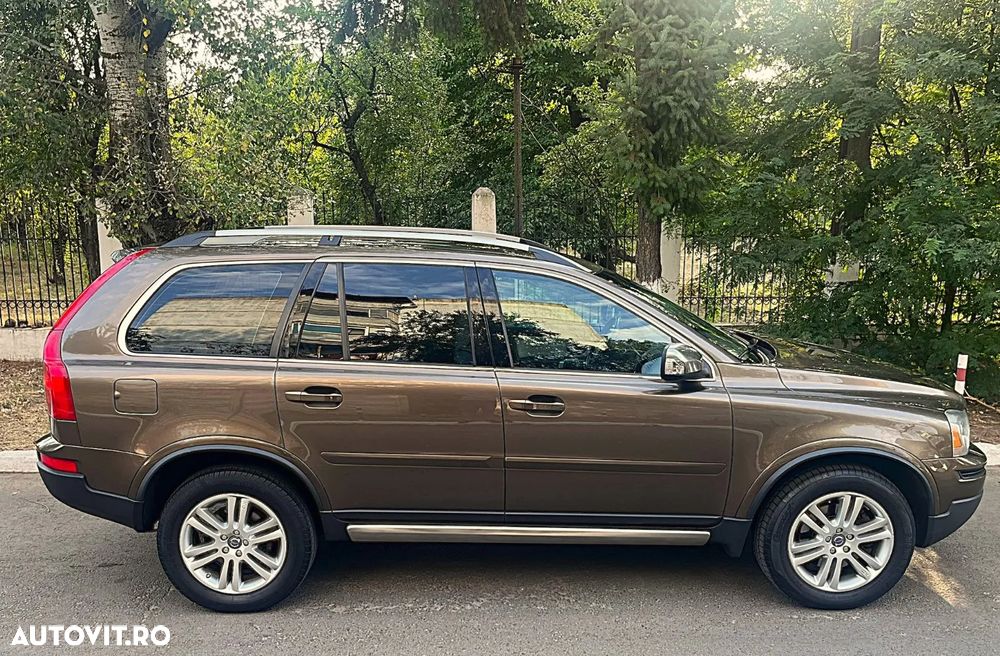 Volvo XC 90 ver-d5awd-rdesign - 10