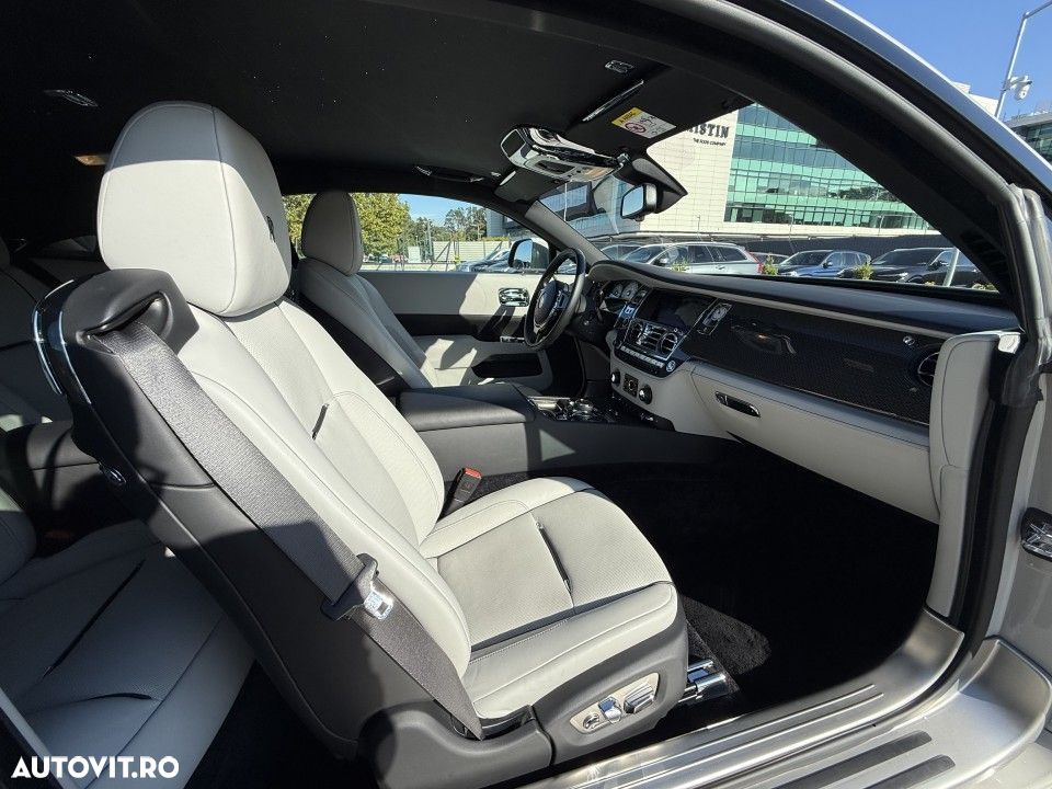 Rolls-Royce Wraith - 15