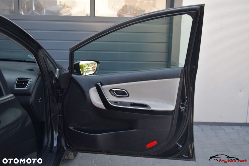 Kia Ceed - 19