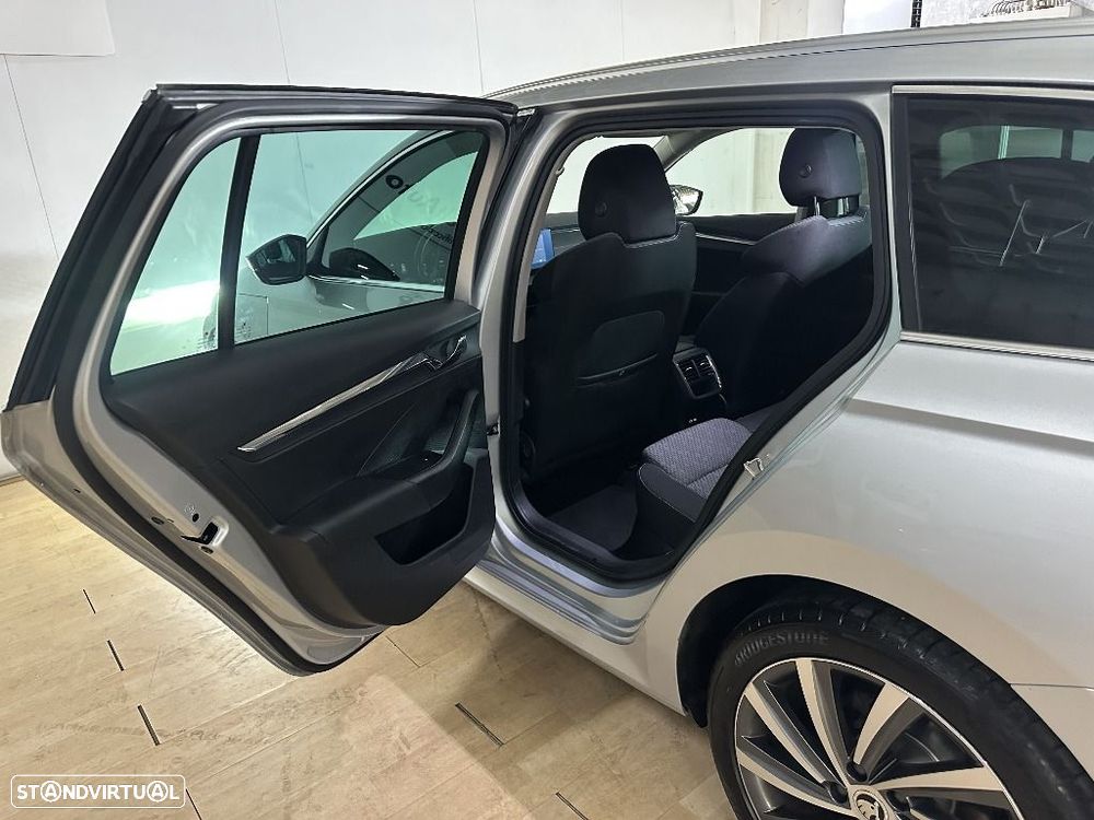 Skoda Octavia Break 2.0 TDI Style - 13