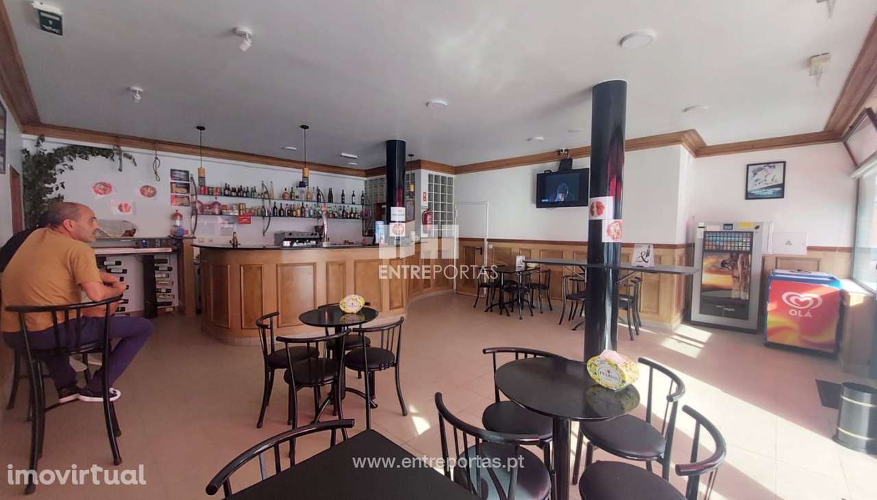 Venda de café totalmente equipado, Darque, Viana do Castelo - Grande imagem: 2/16