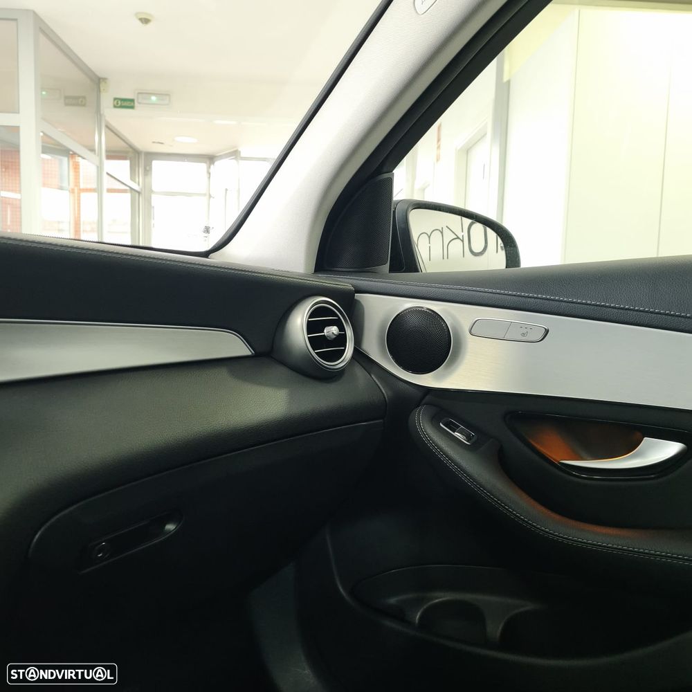 Mercedes-Benz GLC 300 de 4Matic 9G-TRONIC AMG Line - 15