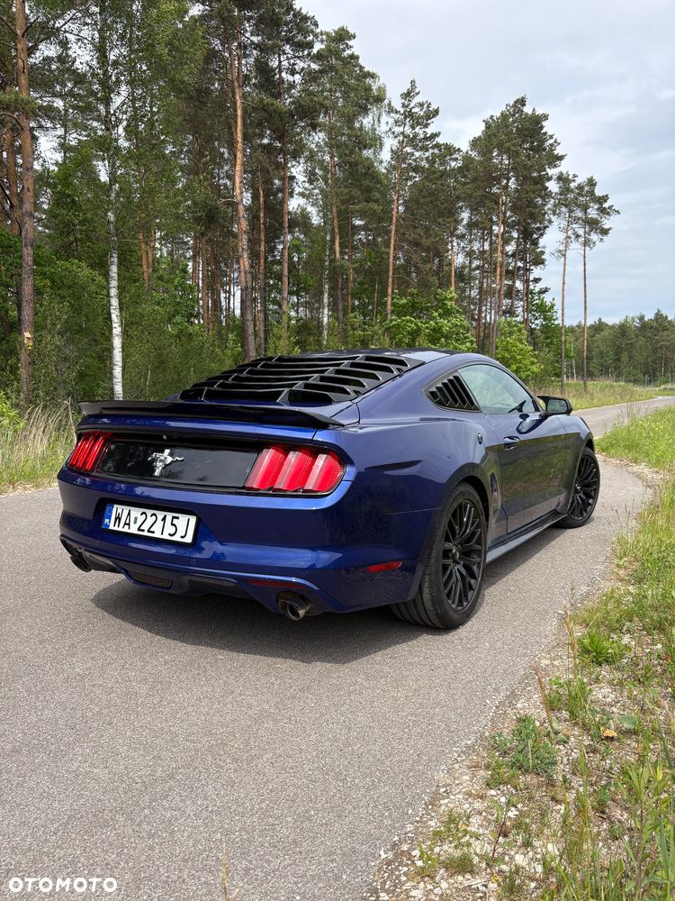 Ford Mustang 3.7 V6 - 8