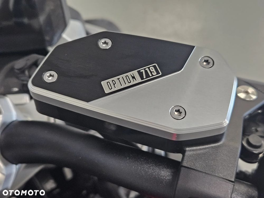 BMW R - 13