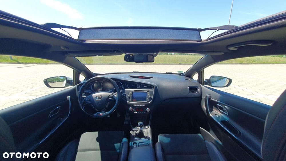 Kia Ceed 1.6 T-GDI GT-Challenge - 30