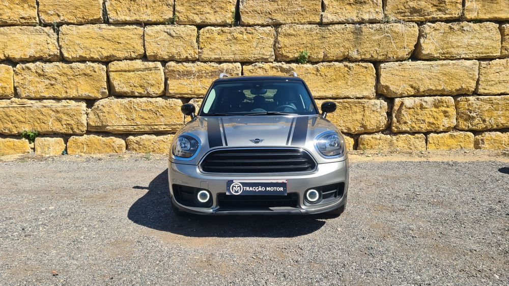 Usado MINI Countryman 2020 - 26 950 EUR, 98 272 km - Standvirtual.com