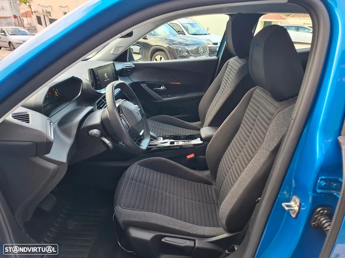 Peugeot e-2008 50 kWh Active Pack - 7