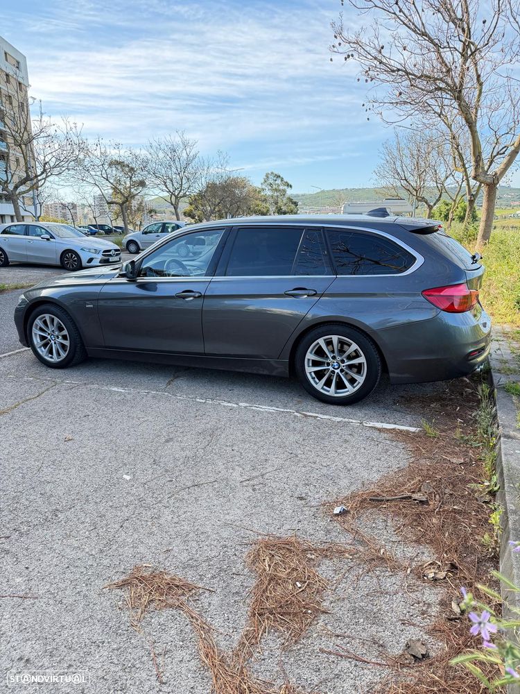 BMW 320 d Auto Line Luxury - 14