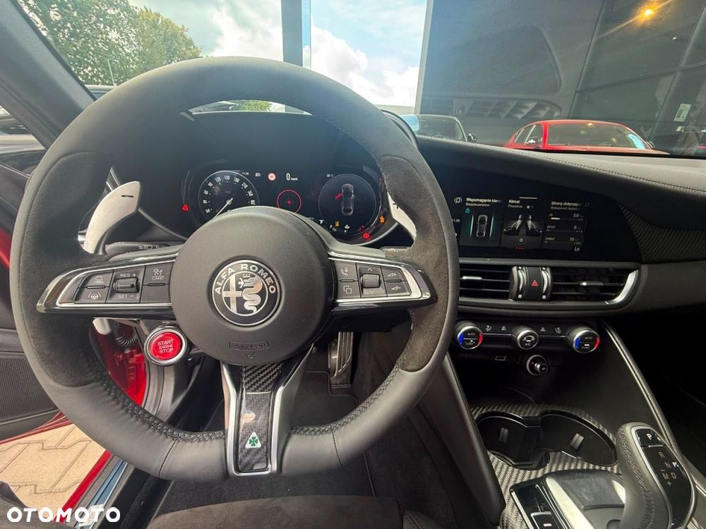 Alfa Romeo Giulia - 17