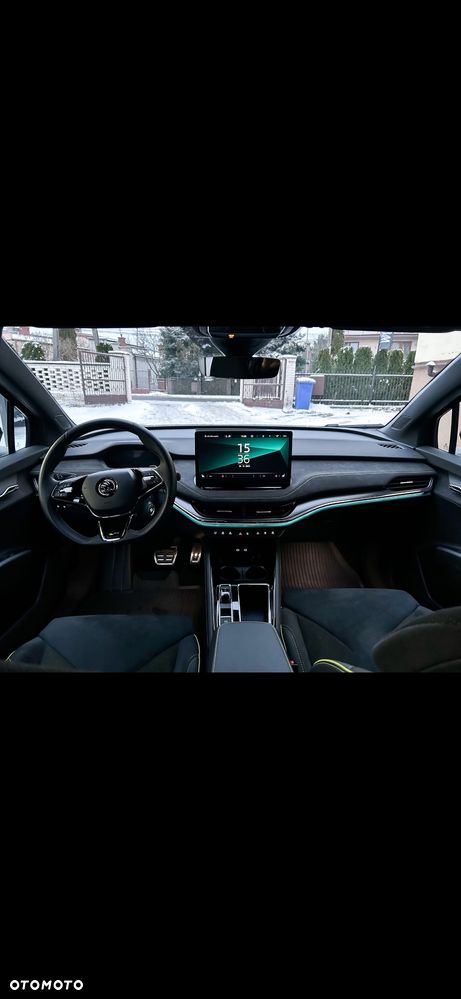 Skoda Enyaq RS 82kWh Advanced - 5