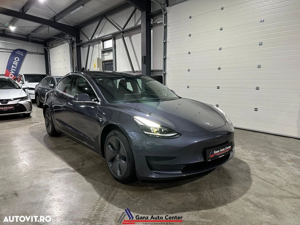 Tesla Model 3 Standard Reichweite Plus Hinterradantrieb - 3