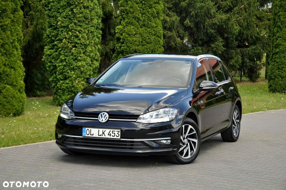 Volkswagen Golf - 9