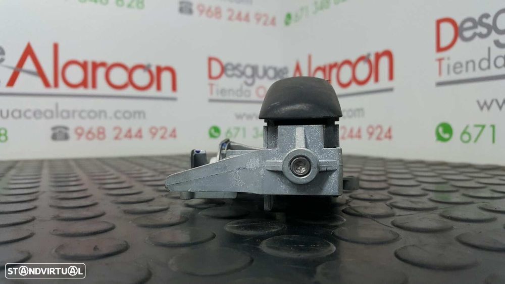 PUXADOR EXTERIOR FRENTE DIREITO CITROEN BERLINGO STATION WAGON X - 4