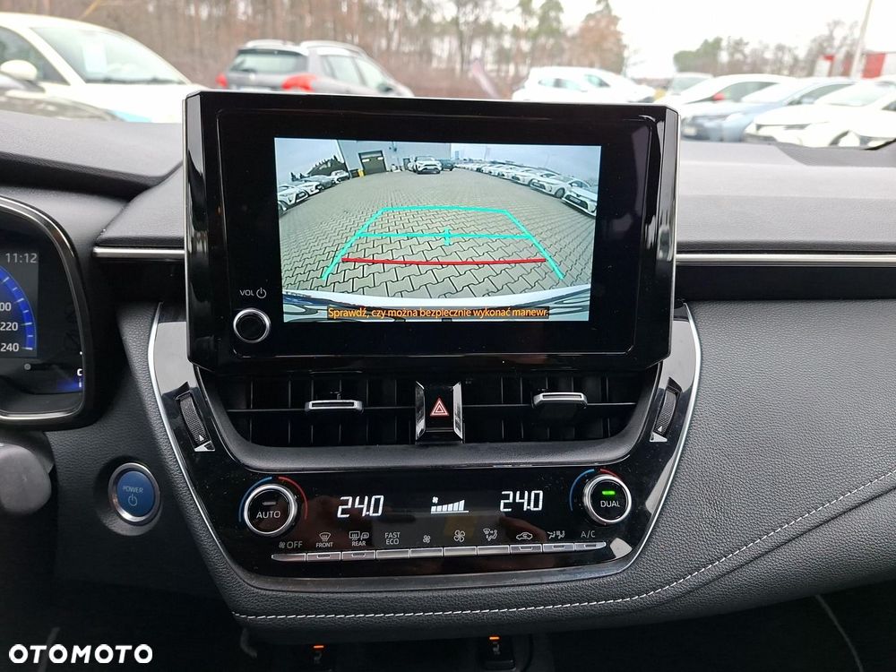 Toyota Corolla 1.8 Hybrid Comfort - 12