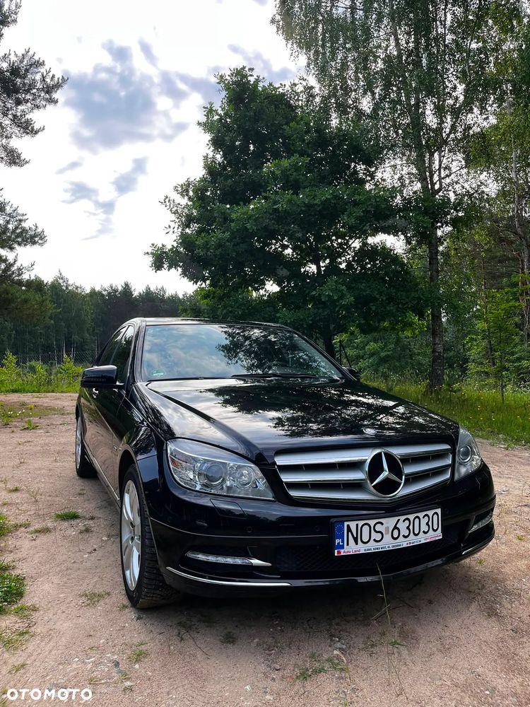 Mercedes-Benz Klasa C 180 CGI Automatik BlueEFFICIENCY Avantgarde - 1