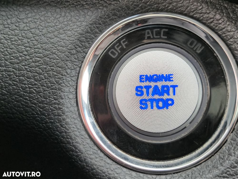 Hyundai Tucson 2.0 CRDI 4WD Automatik 25 Jahre - 23